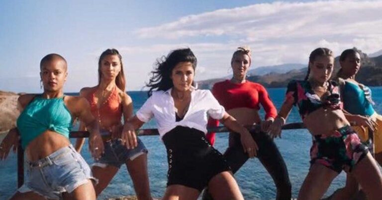 Γυρίζουν ταινία Bollywood στη Νάξο και το χορευτικό βίντεο κάνει θραύση