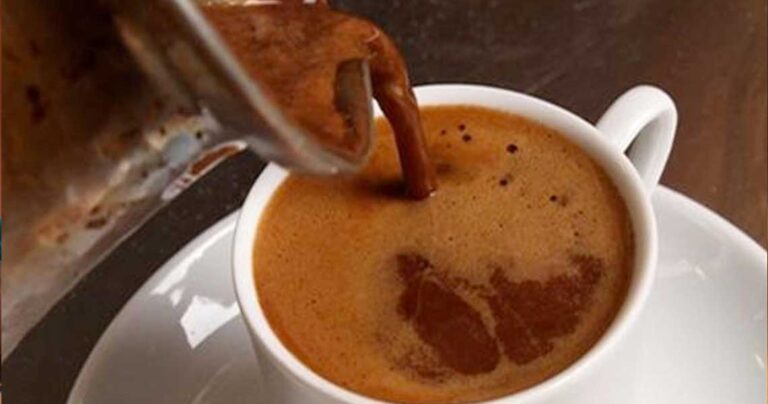 Τρεις καφέδες τη μέρα καταπολεμούν την καρδιοπάθεια, το διαβήτη και την άνοια