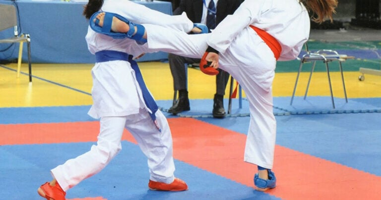 Μαθήτρια Γυμνασίου στη Σάμο εξουδετέρωσε με λαβή καράτε τον άντρα που πήγε να τη βιάσει
