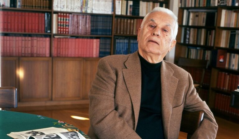 Ο γνωστός ηθοποιός Νίκος Ξανθόπουλος διακωμωδεί τον Καμμένο