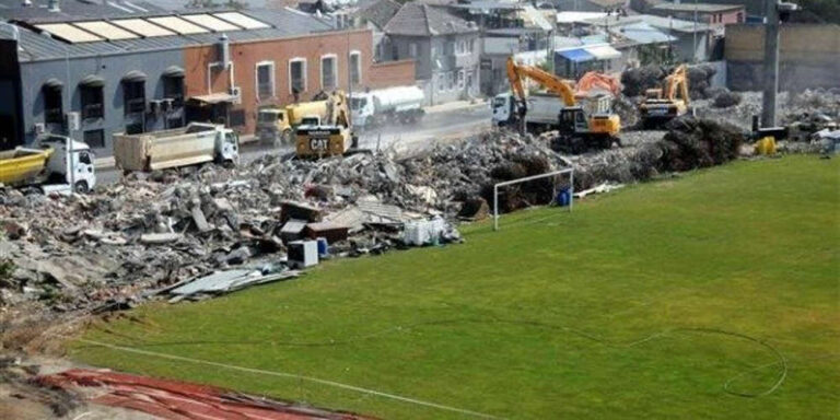 Συγκίνησαν και τους Τούρκους τα μακάβρια ευρήματα στην ιστορική έδρα του Πανιωνίου στη Σμύρνη