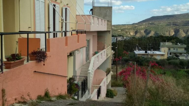 Κρήτη: Γιος έπνιξε τον πατέρα του μετά από καυγά με μαξιλάρι