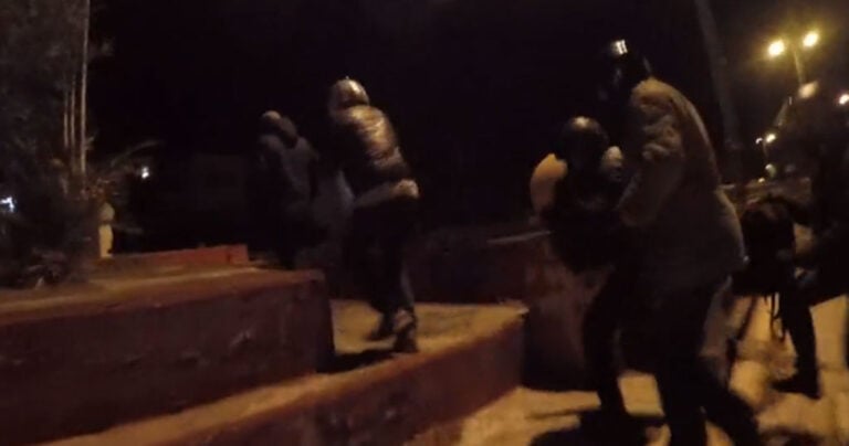 Χριστουγεννιάτικη επίθεση Ρουβίκωνα στην πρεσβεία του Ισραήλ στη Αθήνα