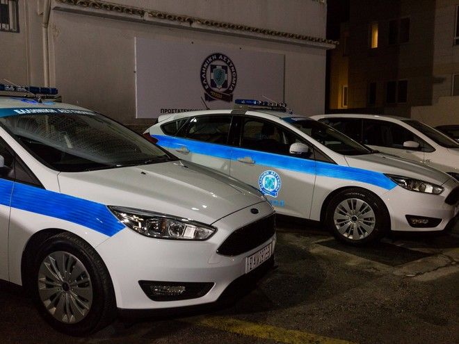 Καθηγητής Ιατρικής δώρισε τέσσερα περιπολικά στην ΕΛ.ΑΣ. 2 462a65c10b8ecf724a0cb2db6756bac3