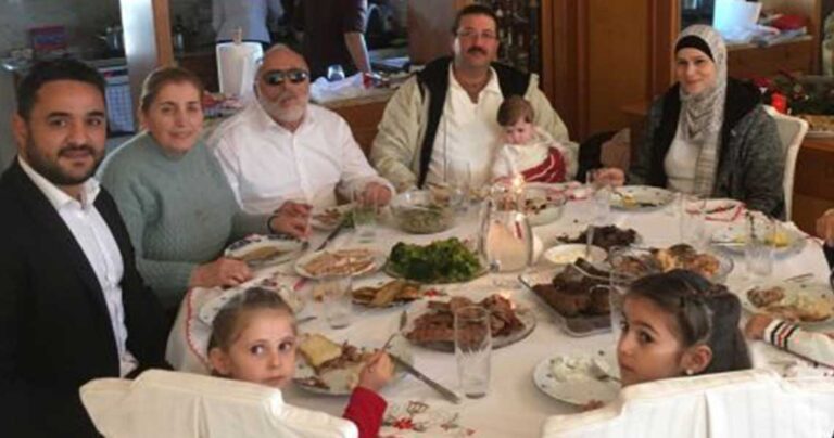 Πρόσφυγες από την Συρία φιλοξένησε στο σπίτι του ο Παναγιώτης Κουρουμπλής