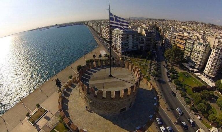 Ελληνική είναι η φέτα. Η Μακεδονία είναι Ελλάδα