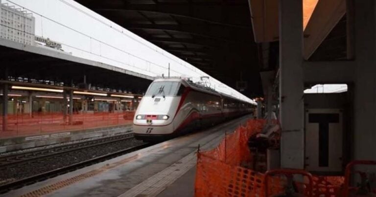Σε 3 ώρες και 20 λεπτά το Αθήνα – Θεσσαλονίκη με τρένο από τον Ιούνιο
