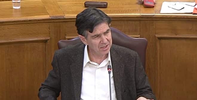 Μπαξεβανάκης: «Οι εκδρομές της τρίτης λυκείου γίνονται με στόχο τα παιδιά να ξενυχτήσουν»