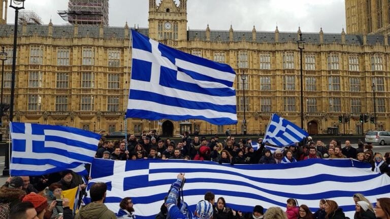 Συλλαλητήριο για τη Μακεδονία στο Λονδίνο ταυτόχρονα με αυτό της Αθήνας