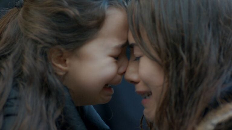 ANNE: Έτσι προετοιμάζεται η 9χρονη πρωταγωνίστρια για να κλάψει στις δραματικές σκηνές