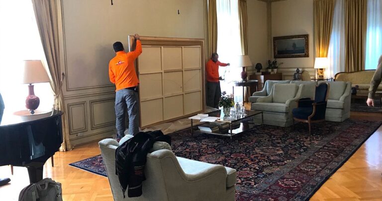 Ο Τσίπρας άλλαξε τη διακόσμηση στο Μαξίμου