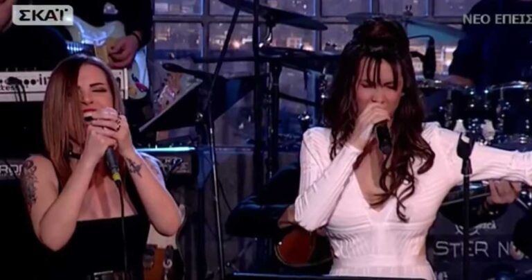 H Πάολα τραγούδησε την “όμορφη πόλη” του Μίκη Θεοδωράκη
