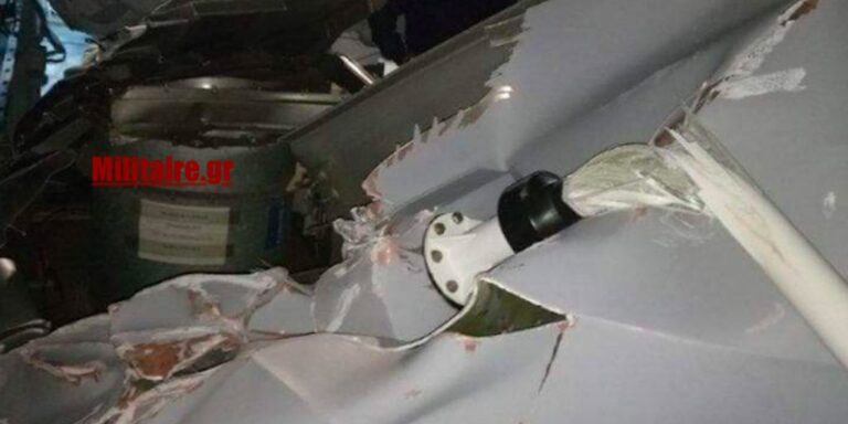 Φωτογραφία από το σκάφος του Λιμενικού που εμβόλισαν οι Τούρκοι στα Ίμια