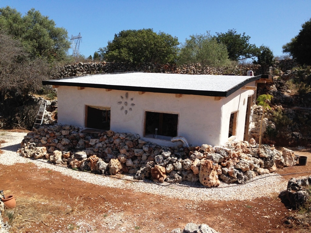 Είναι ελληνικής κατασκευής, φτιάχνονται από άχυρο και πηλό και κοστίζουν 1.500 ευρώ 16 f6ff93b4d31b24370b8a153f240280e8