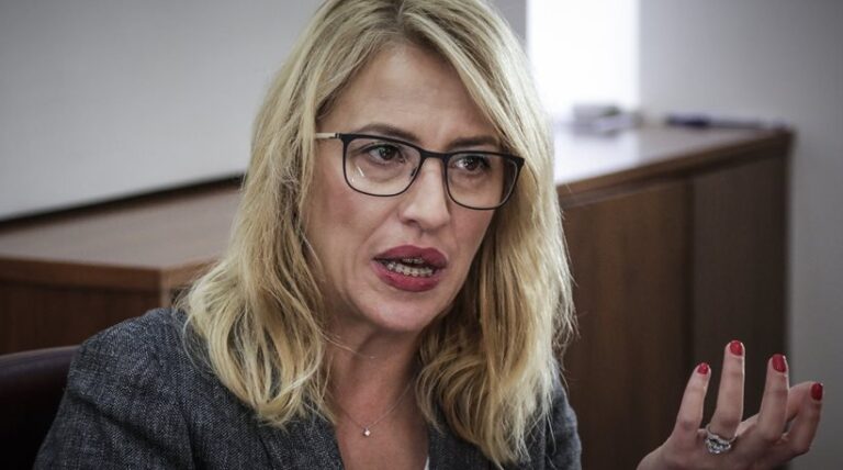Ρένα Δούρου: «Εδώ και τρία χρόνια αλλάζουμε το πρόσωπο της Αττικής»