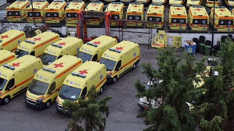 Ολοκληρώθηκε η παράδοση 143 καινούργιων ασθενοφόρων στο ΕΚΑΒ