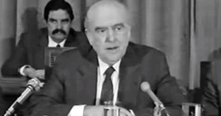 Η ιστορική ομιλία του Αντρέα Παπανδρέου που έτρεψε σε φυγή τους Τούρκους το 1987