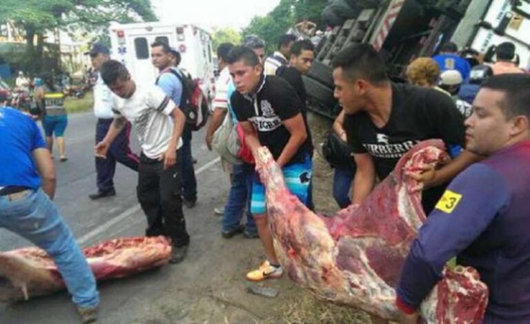 Ακραία φτώχεια στην Βενεζουέλα: Κάνουν επιδρομές ακόμη και σε ζωολογικούς κήπους