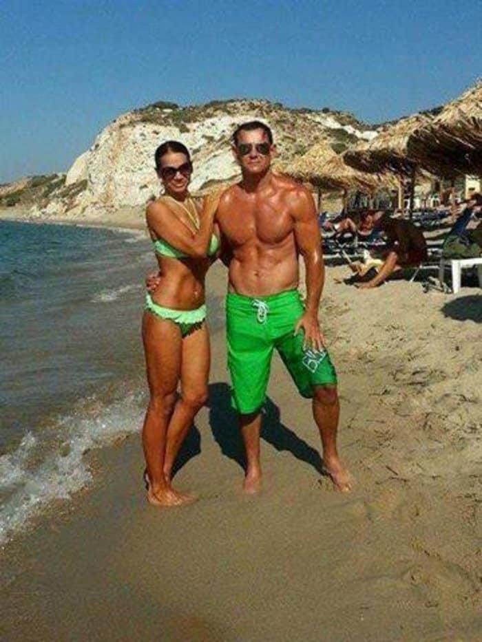 Νέα παίκτρια Survivor: Πρώην του Βρεττού, με μητριά celebrity της σόουμπιζ 3 842c0ddf50b4589a6a49efaae32990c9