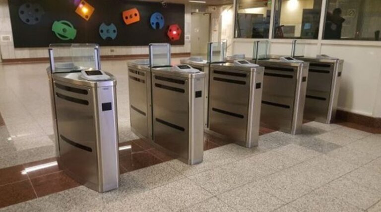 15 Μαρτίου κλείνουν όλες οι μπάρες σε όλους τους σταθμούς του Μετρό