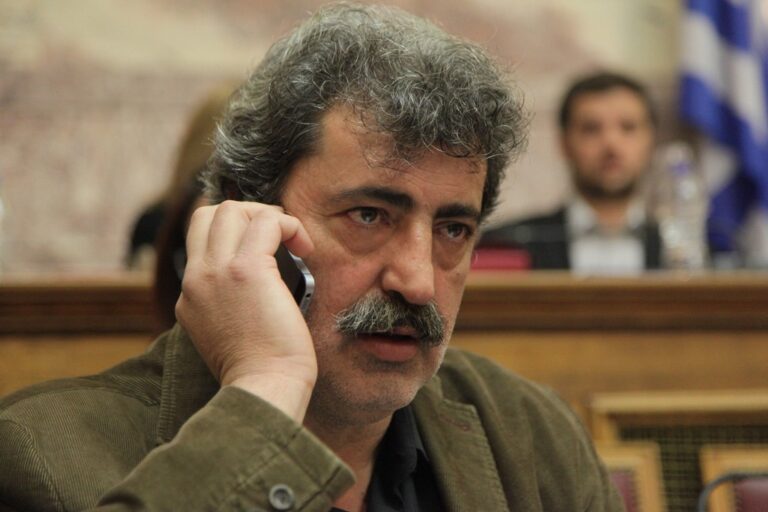 Πολάκης: «Με ζηλεύουν και δέχομαι απειλητικές κλήσεις με απόκρυψη»