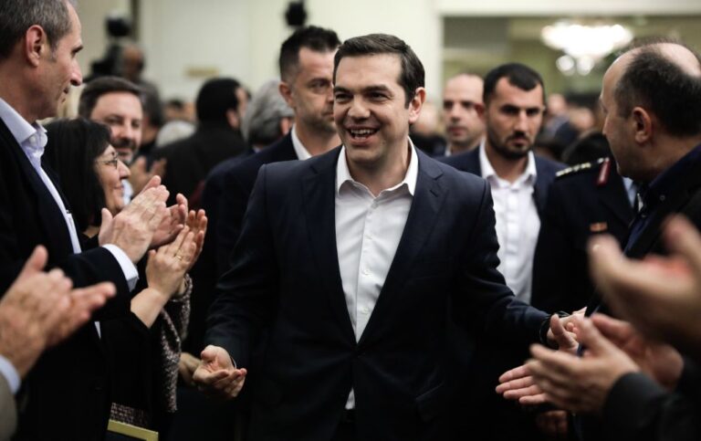 Τσίπρας: «Τη μέρα που θα βγούμε από τα μνημόνια θα έρθω να γιορτάσουμε»
