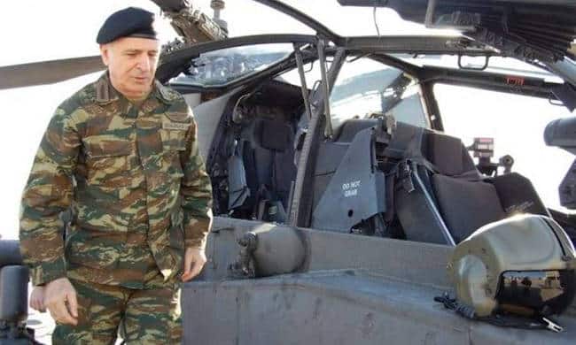 «Πετάω για το δασκαλάκο που πληρώνει μόνος του τις φωτοτυπίες»