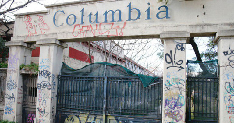 Το εργοστάσιο της Columbia που κάποτε εκεί μεσουρανούσε η ελληνική μουσική