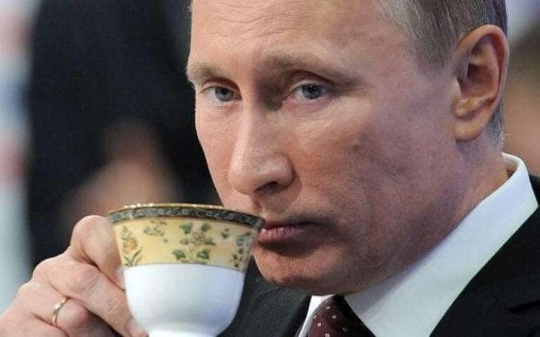 Ο Πούτιν είναι ο δημοφιλέστερος ηγέτης μεταξύ των Ελλήνων ψηφοφόρων