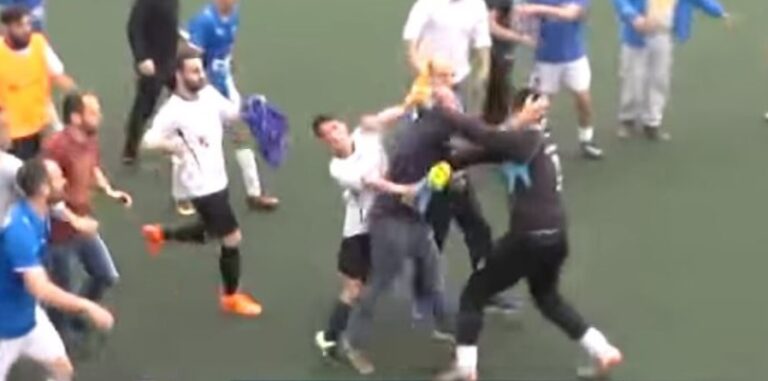 Άγριο ξύλο σε αγώνα τοπικού πρωταθλήματος στην Καλαμάτα