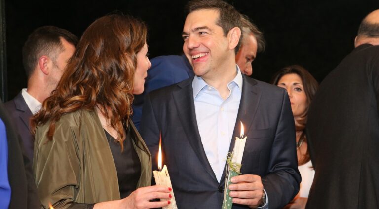 «Ποιος ο λόγος να πας στην Ανάσταση ενός Θεού που δεν πιστεύεις βρε Αλέξη;»