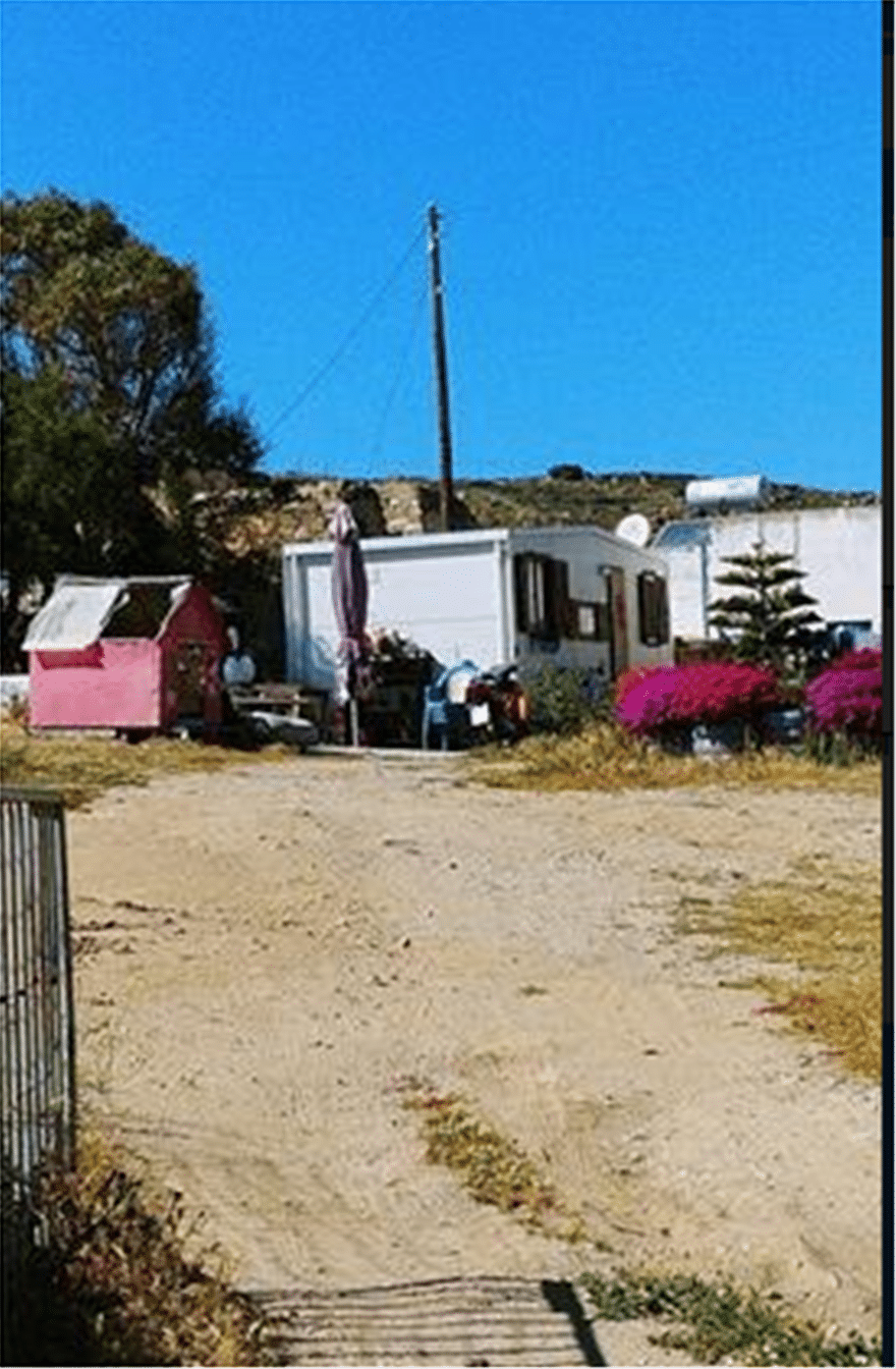 Στη Μύκονο οι εργαζόμενοι μένουν σε σπίτια κοντέινερ 4 mikonos4