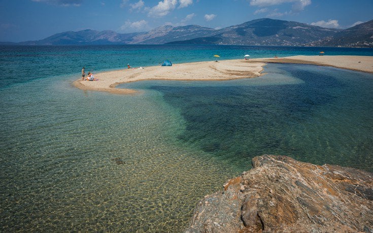 Εύβοια: Πέντε παραλίες με μαγευτικά νερά που θα σας ενθουσιάσουν