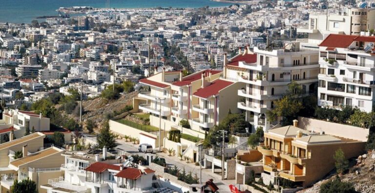 Η κυβέρνηση σχεδιάζει την κατάργηση του ΕΝΦΙΑ για περιουσία ως 150.000 ευρώ