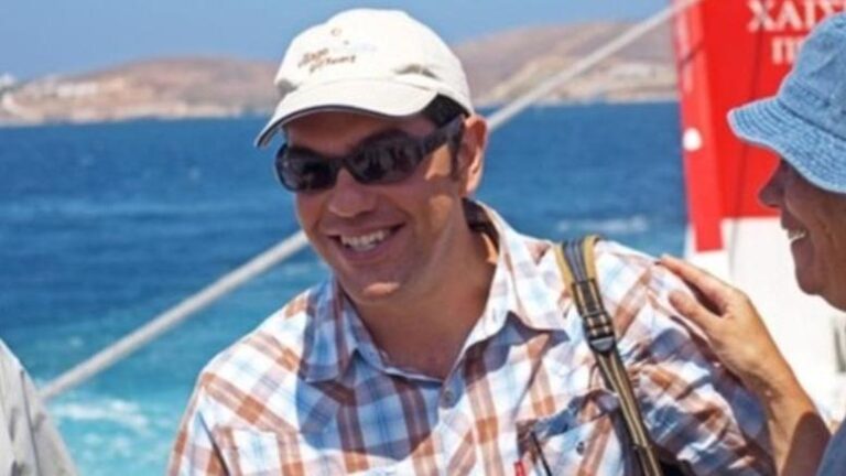 O Aλέξη Τσίπρας πήγε για ψαροντούφεκο