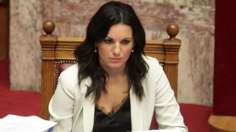 Υπέρ της αναδοχής από ομόφυλα ζευγάρια η Όλγα Κεφαλογιάννη