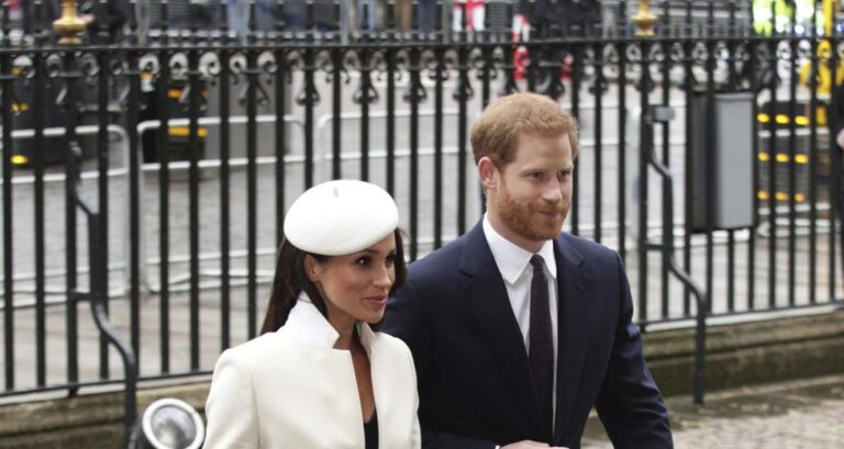 Ο απίστευτος λόγος που ο πρίγκιπας Χάρι φοράει συνέχεια το ίδιο μπλε κοστούμι