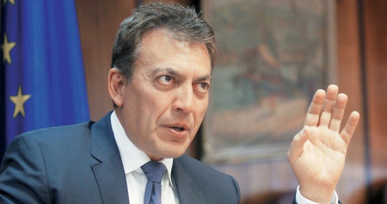 Βρούτσης: «Δε σεβάστηκαν την αγωνία και την απόγνωση 2,5 εκατ. συνταξιούχων»