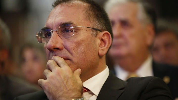 “Ναι” στην πρόταση μομφής από τον Δημήτρη Καμμένο