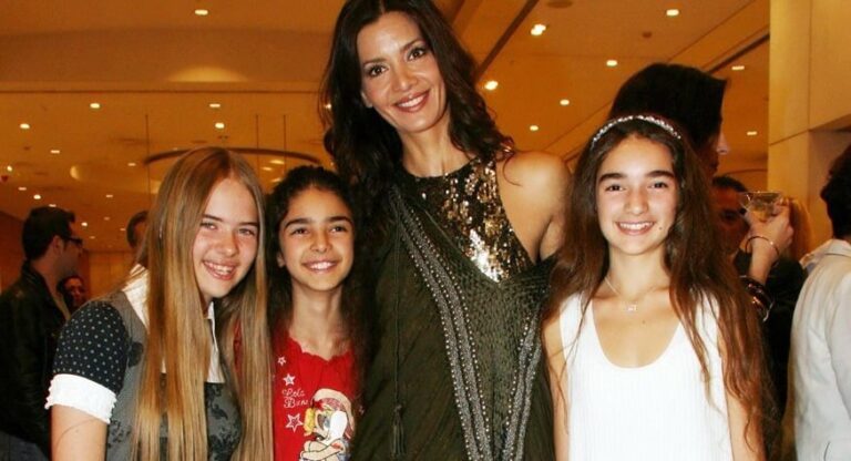 Οι τηλεοπτικές αδερφές από τη σειρά “Το Νησί” μεγάλωσαν και παραμένουν κούκλες