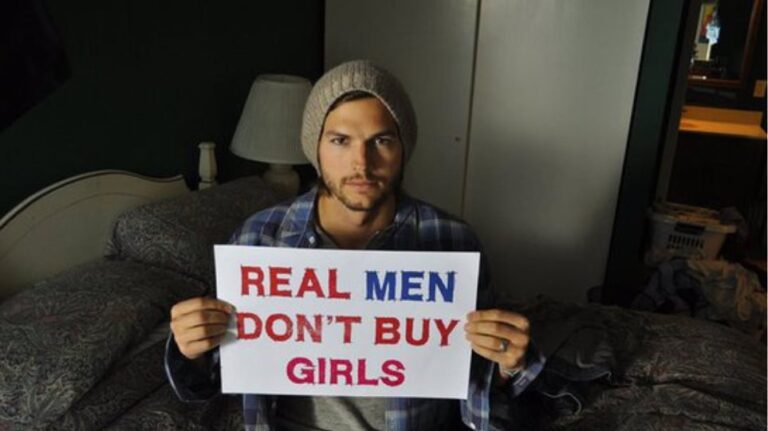 Ο Άστον Κούτσερ έσωσε μέσα σε έναν χρόνο 6.000 παιδιά από trafficking για σεξουαλική εκμετάλλευση