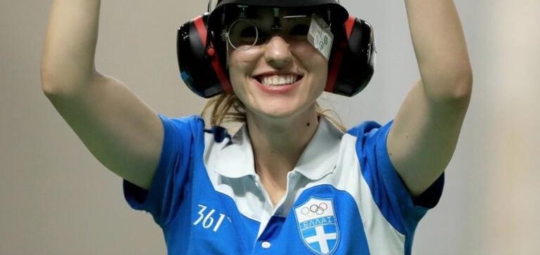 Πρώτη σε όλο τον κόσμο η Κορακάκη σε δύο αγωνίσματα της σκοποβολής