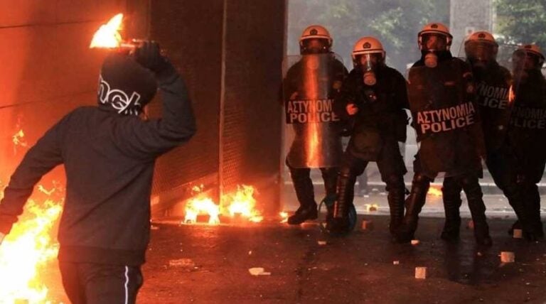 Πρώτη η Ελλάδα στις τρομοκρατικές επιθέσεις αναρχικών στην Ευρώπη