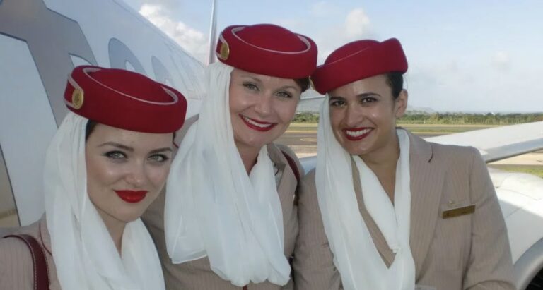 Oι περίεργοι κανόνες της Emirates για τις αεροσυνοδούς της