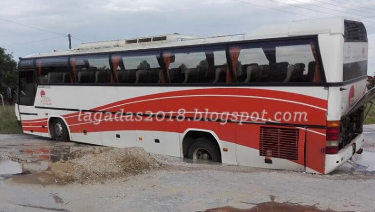 Θεσσαλονίκη: Δρόμος «κατάπιε» λεωφορείο των ΚΤΕΛ και τρόμαξε τους επιβάτες