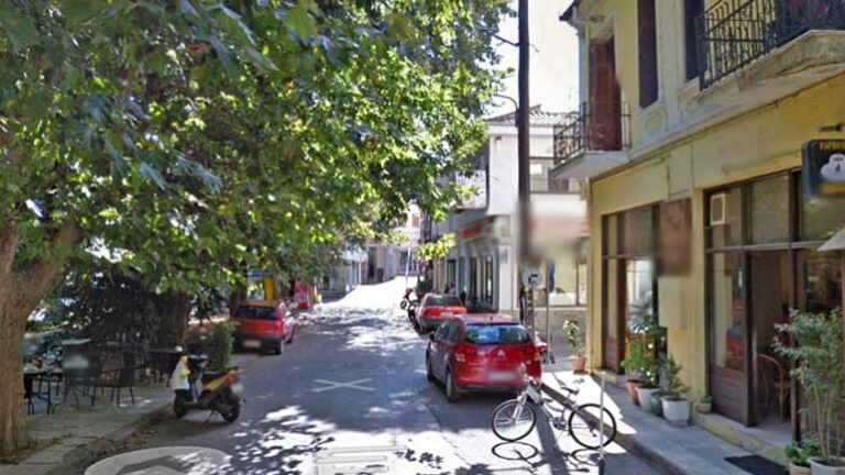 Καστοριά: Ιδιοκτήτης σουβλατζίδικου έδειρε εφοριακούς που πήγαν να τον ελέγξουν