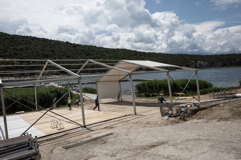 Στο χωριό Ψαράδες στις Πρέσπες θα υπογραφεί η συμφωνία για το «Βόρεια Μακεδονία» 11 ed140cb7efa53d0a0a5ce577d8a525a8