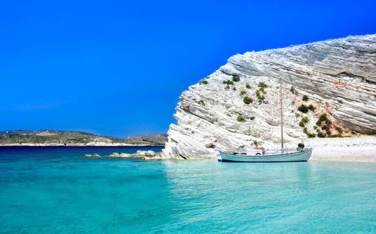 Ένας κρυφός παράδεισος 1 ώρα από την Αθήνα που είναι άγνωστος σε όλους