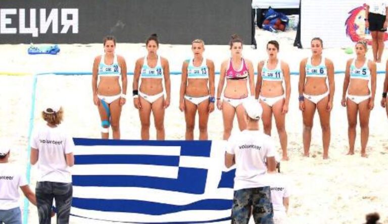 Eθνική ομάδα μπιτς χάντμπολ: «Αφιερωμένο το χρυσό μετάλλιο στο Παγκόσμιο στις αδικοχαμένες ψυχές»
