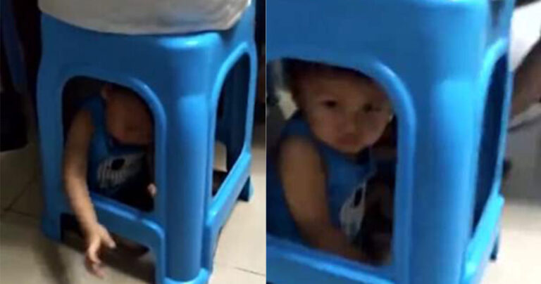 Μητέρα παγίδευσε τον 1 έτους γιο της κάτω από ένα σκαμπό για παίξει χαρτιά ανενόχλητη